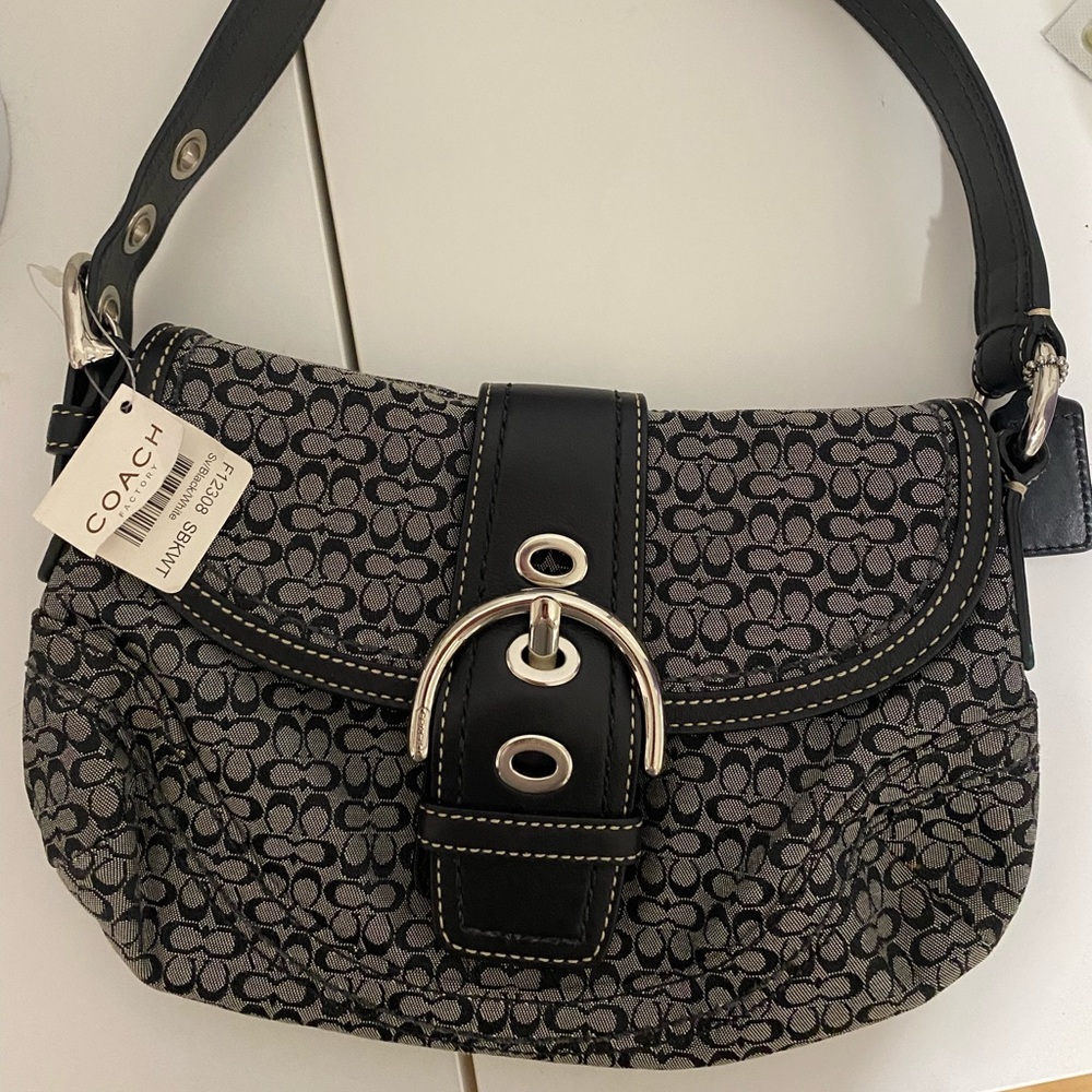 2000’s Coach Shoulder Bag